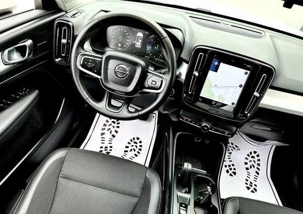 Volvo XC 40 cena 107999 przebieg: 139953, rok produkcji 2018 z Siewierz małe 781